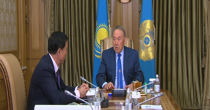 Назарбаев Джаксыбекову: Столица должна показывать пример всем