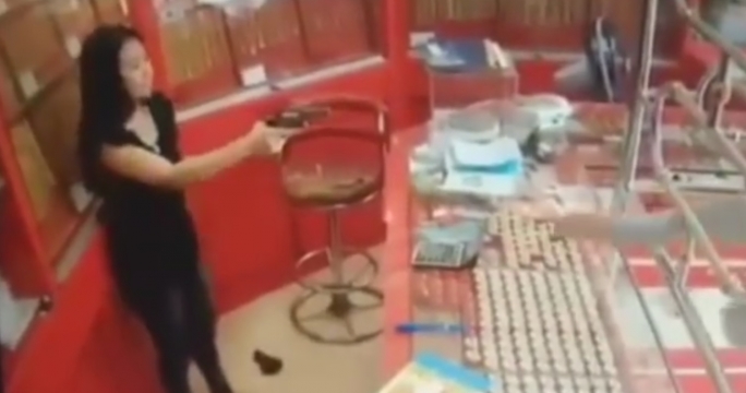 Неудачная попытка ограбления ювелирного магазина в Тайланде