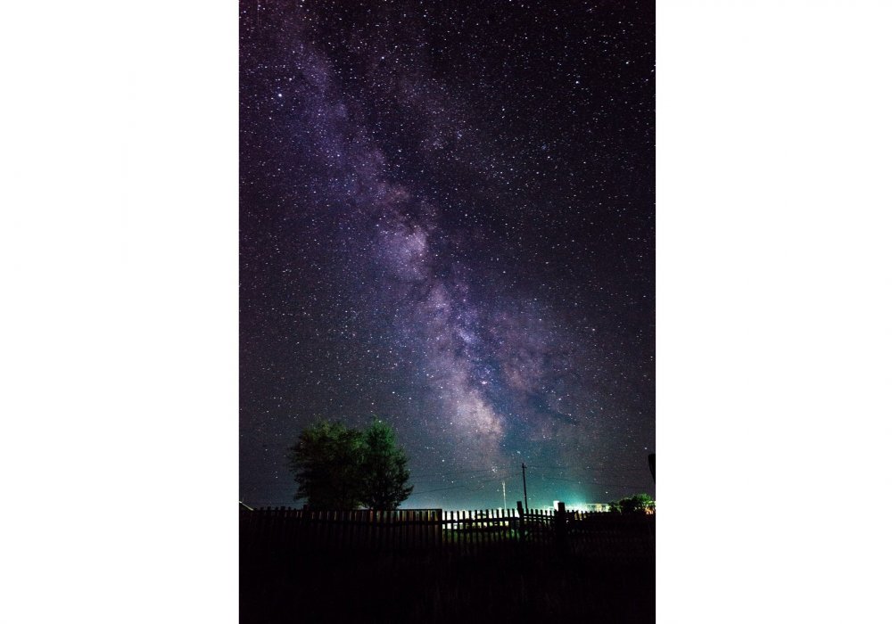 В эти дни казахстанские астрономы советуют всем смотреть на звездное небо. Августовский звездопад ученые называют самым доступным и интересным небесным событием. На снимке Млечный путь. Фото Турар Казангапов ©