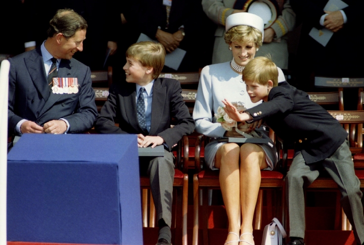 Принц Уэльский Чарльз, принц Уильям, принцесса Диана и принц Гарри. ©REUTERS