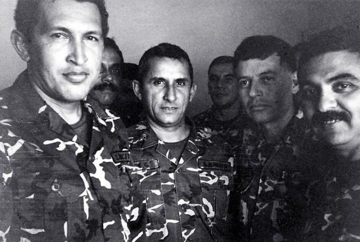 Архивная фотография Уго Чавеса во времена военной службы. Фото REUTERS/str/File photo REUTERS©