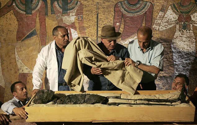 Учёные не нашли тайную комнату в гробнице Тутанхамона