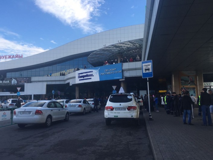 Аэропорт Алматы возобновляет свою работу после сообщения о разлитой ртути