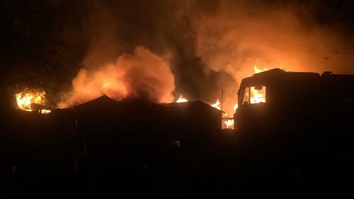 Четыре часа тушили ночной пожар в Алматинской области