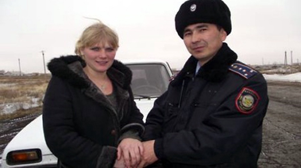 Ербол Косанов И наталья Роговец. Фото с сайта kostanaypolice.kz