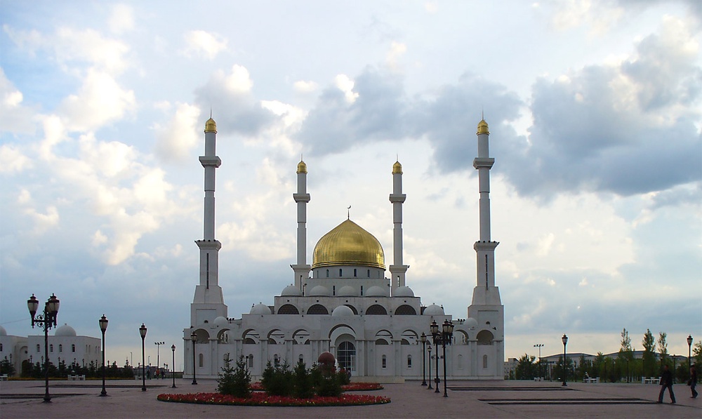 Мечеть "Нур-Астана". Фото с сайта astana.kz