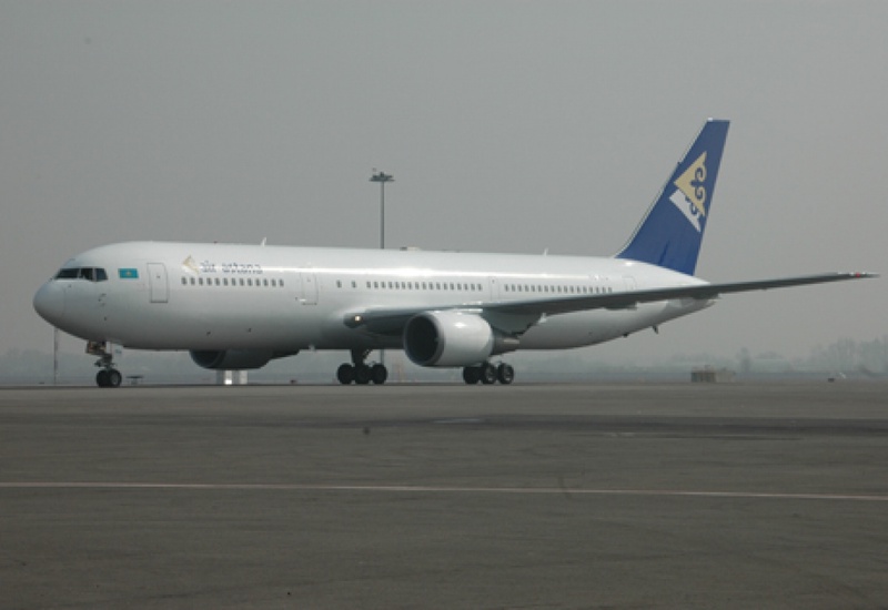 Самолет авиакомпании. Фото пресс-службы Air Astana