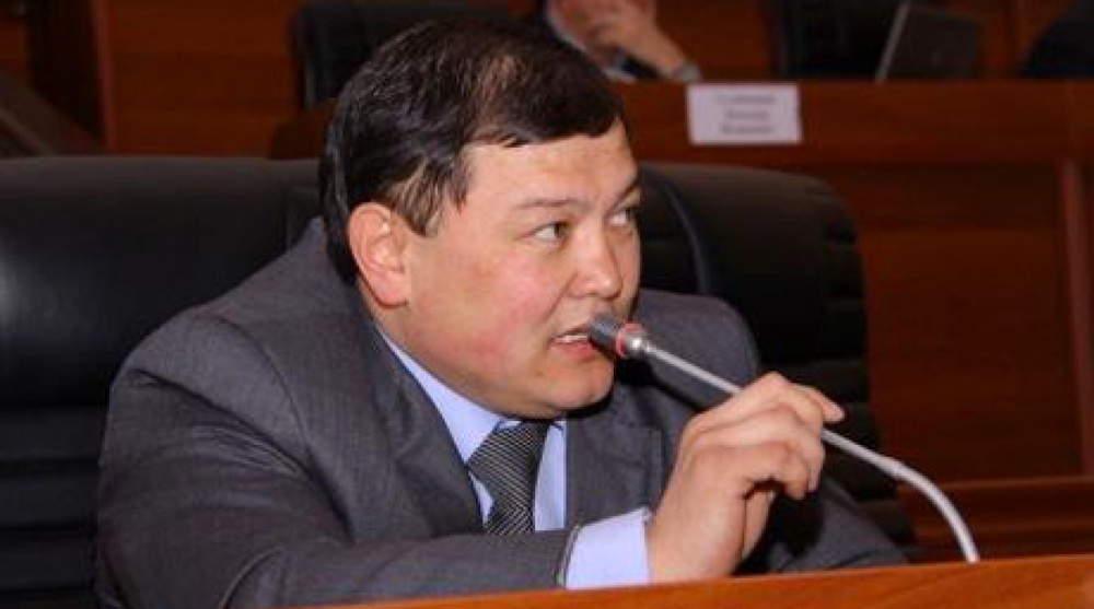 Депутат Жогорку Кенеша Кыргызстана Дастан Жумабеков. Фото с сайта kenesh.kg