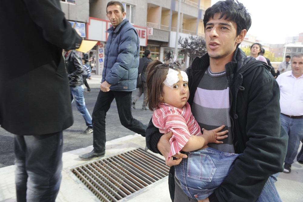 Пострадавшие граждане юго-восточной области Турции. Фото REUTERS/Stringer Turkey©