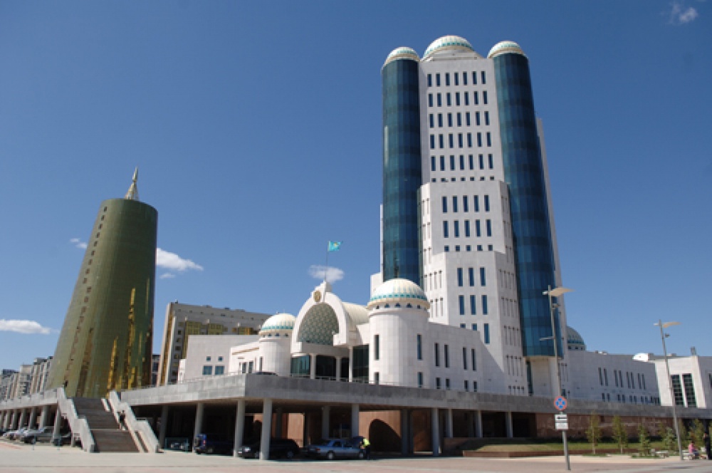 Общий вид здания Сената Парламента Республики Казахстан. Фото с сайта hozu.parlam.kz