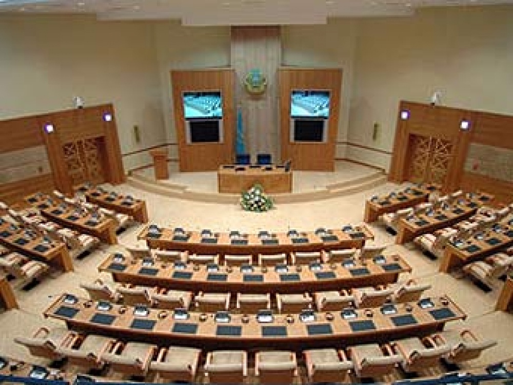 Зал заседаний парламента РК. Фото с сайта newskaz.ru