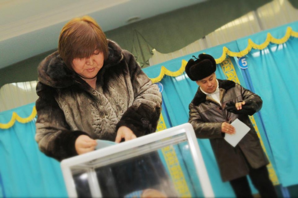 Казахстанцы участвуют в голосовании Фото Даниал Окасов©