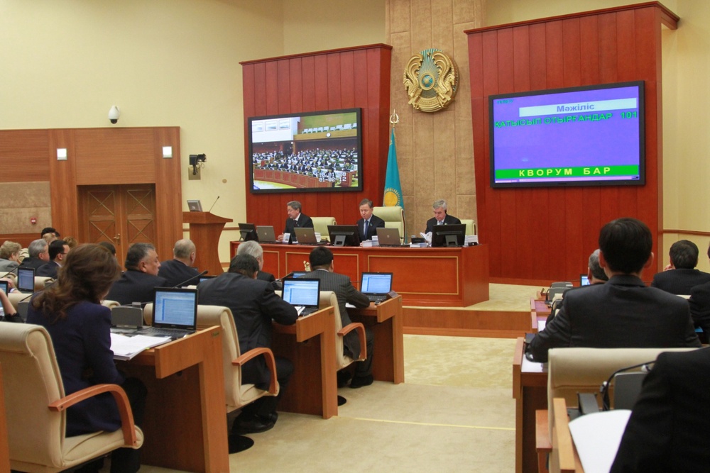 Депутаты нижней палаты парламента. Фото Даниал Окасов©
