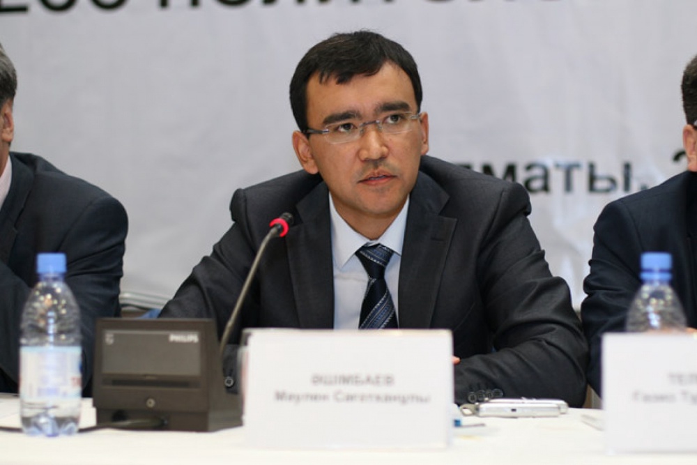 Маулен Ашимбаев. Фото с сайта dialog.kz
