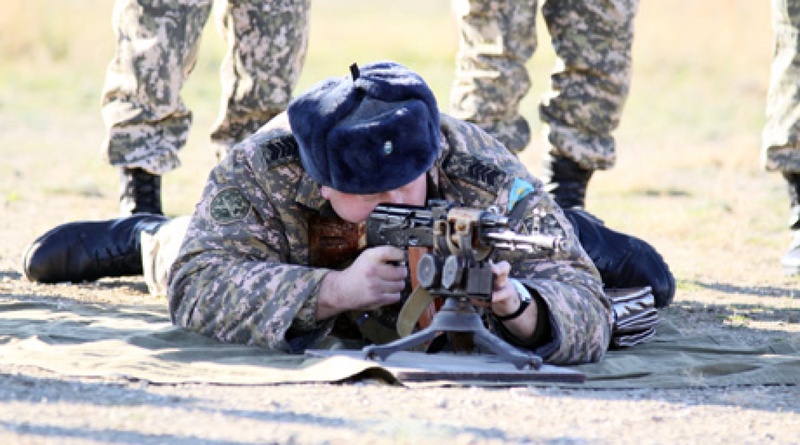 Огневая подготовка военнослужащих Казахстана. Фото ©Ярослав Радловский