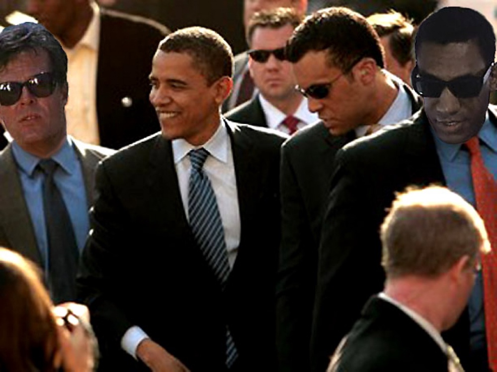 Президент США Барак Обама и агенты спецслужб. Фото network54.com