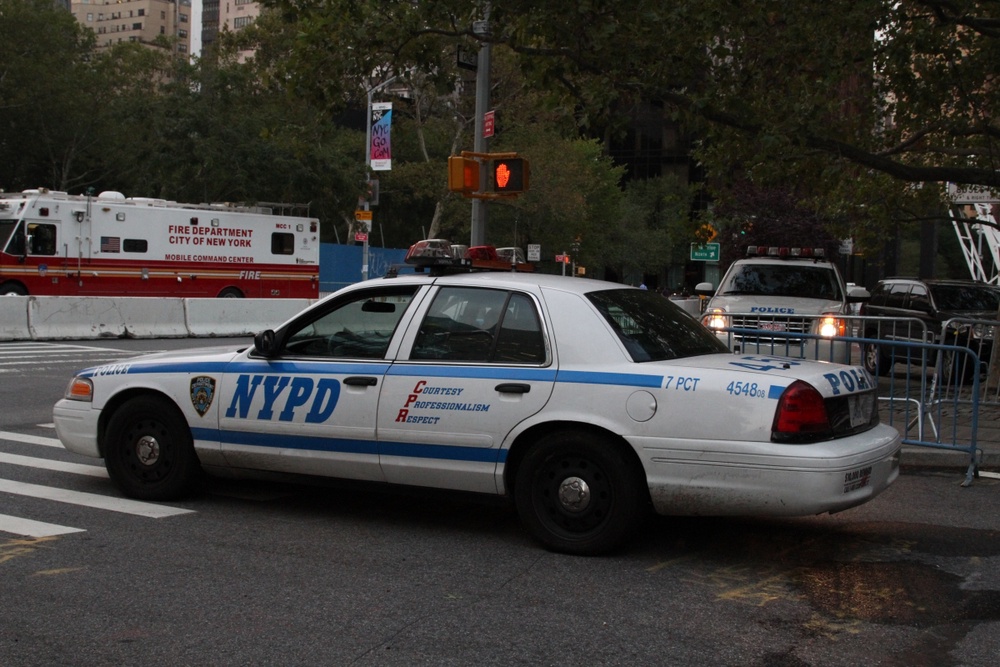 Нью-Йоркская полиция. 