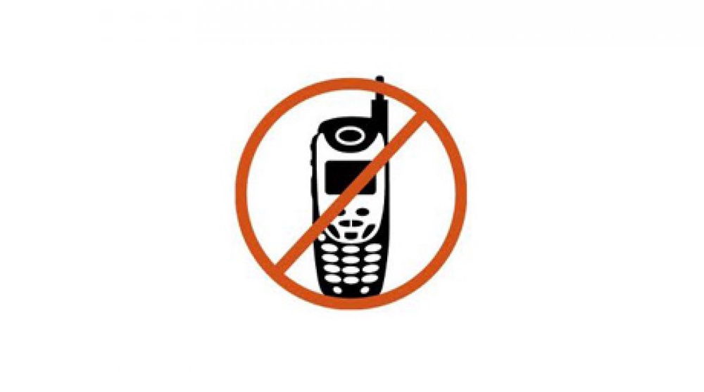 Запретный знак на использование мобильных устройств