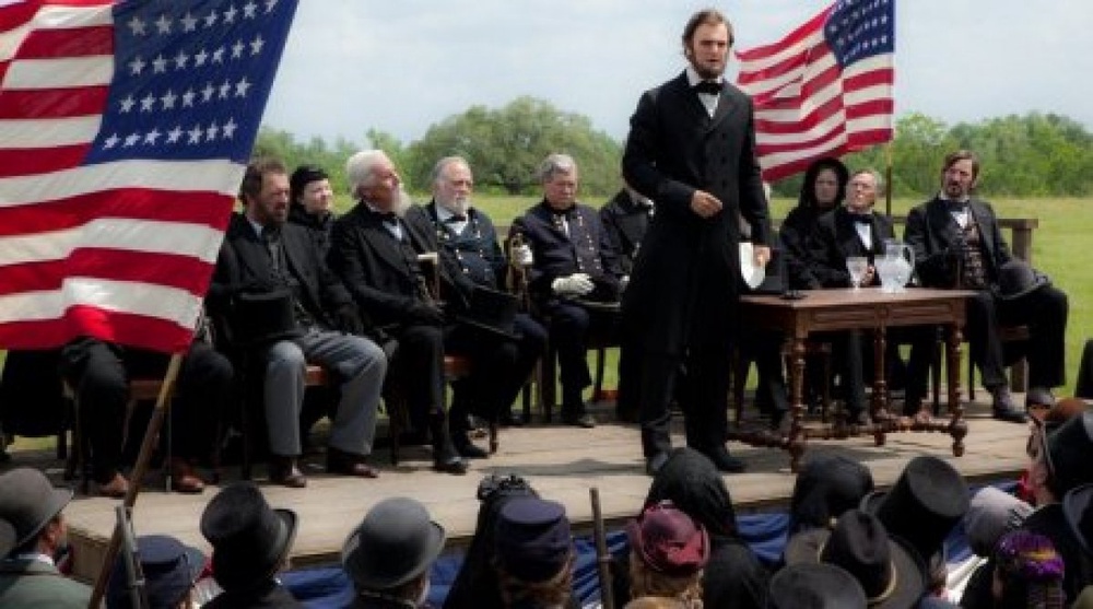 Кадр из фильма "Президент Линкольн: Охотник на вампиров"
