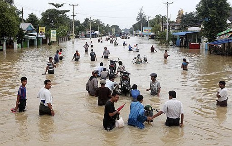 Наводнение в Мьянме. Фото  с сайта www.kommersant.ru