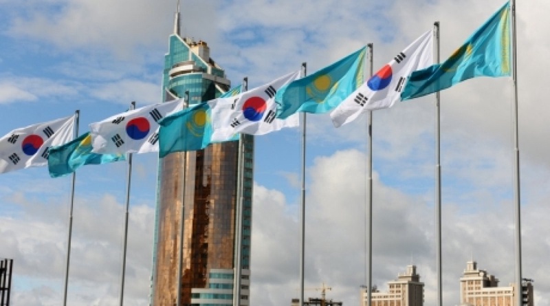Флаги Казахстана и Южной Кореи. Фото с сайта flickr.com