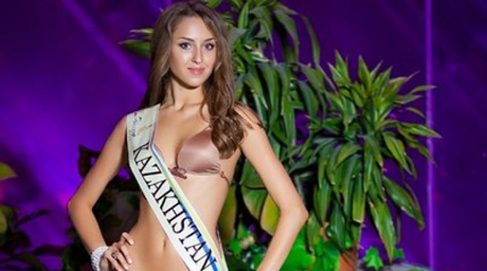 Обладательница титула "Мисс Хан Шатыр-2012" Светлана Расщупкина. Фото с сайта vk.com