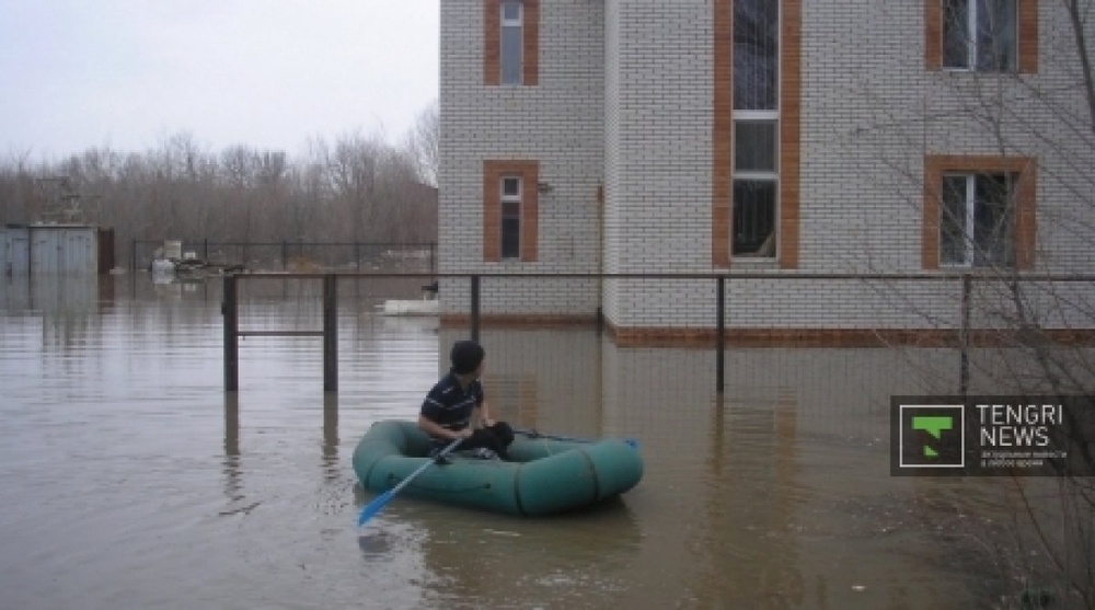 Наводнение 2011 года в ЗКО . Фото Максим Попов©