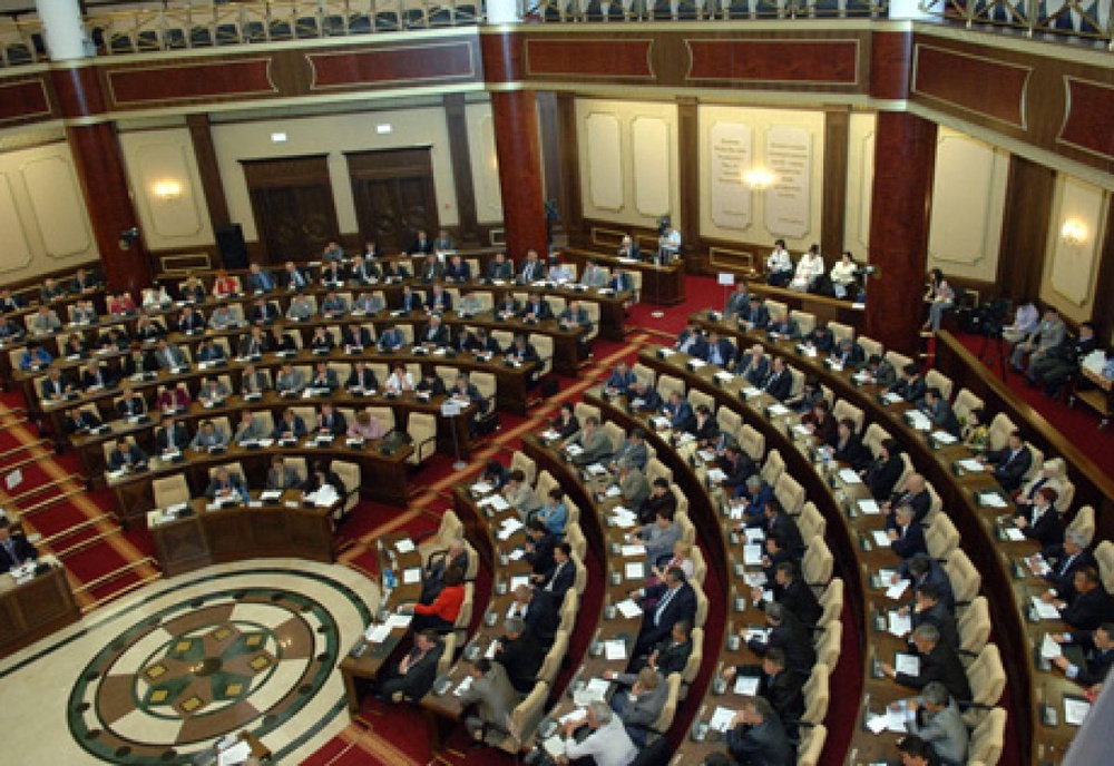 Парламент Казахстана. Фото из архива Tengrinews