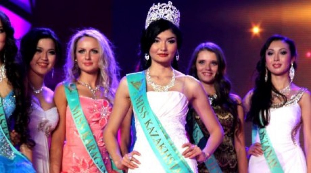 Победительница "Мисс Казахстан 2012" Жазира Нуримбетова. Фото ©Даниал Окасов