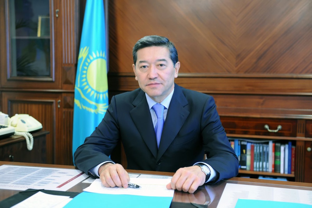 Премьер-министр Серик Ахметов. Фото пресс-службы правительства РК