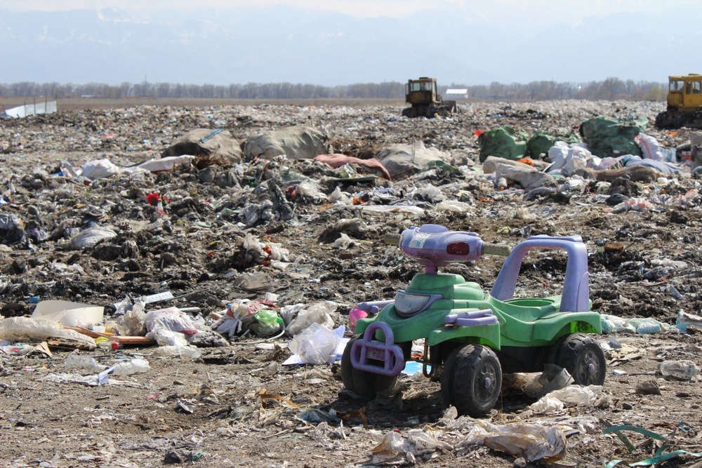 Полигон бытовых отходов. Фото Роза Есенкулова©