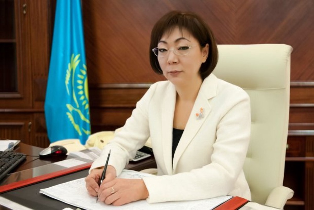Министр здравоохранения Казахстана Салидат Каирбекова. Фото с сайта primeminister.kz 