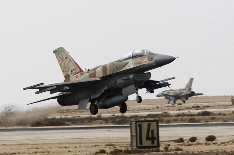 Израиль предположительно нанес авиаудар по территории Сирии. Фото ©REUTERS
