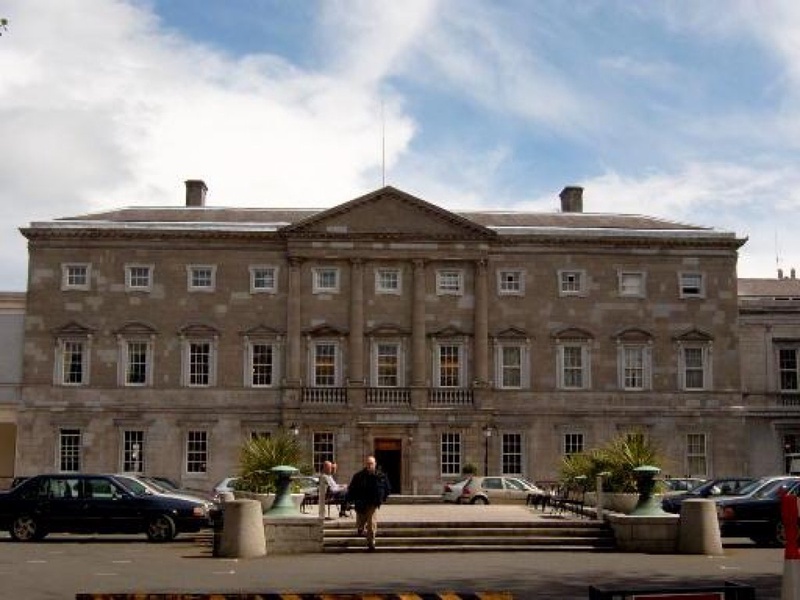 Парламент Ирландии. Фото с сайта wikimapia.org