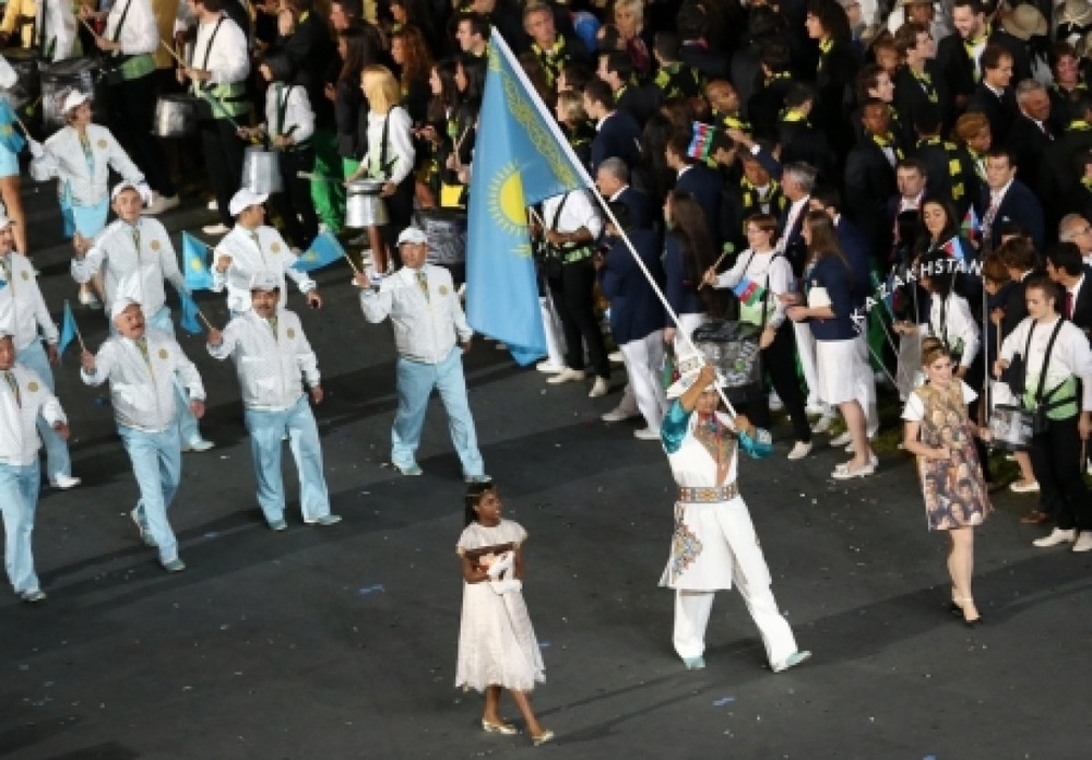 Казахстанцы на церемонии открытия лондонской Олимпиады. Фото с сайта zimbio.com