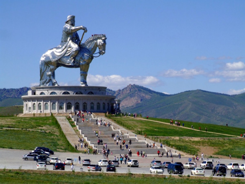 Памятник Чингисхану. Фото Рустем Рахимжан©