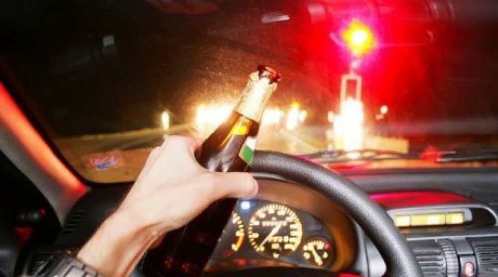 Пьянство за рулем. Фото с сайта nnm.ru