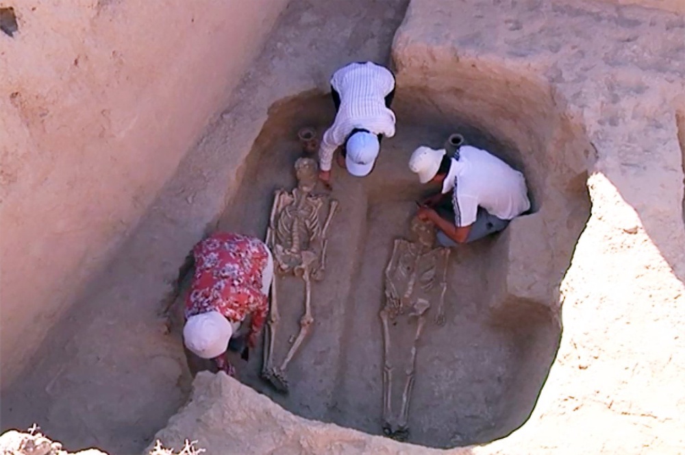 Уникальное погребение вскрыли археологи Центрального государственного музея. Фото ©tengrinews.kz