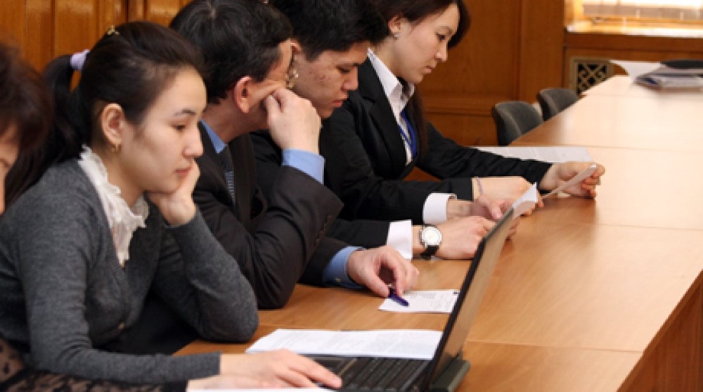 Алматинские студенты. Фото ©Ярослав Радловский
