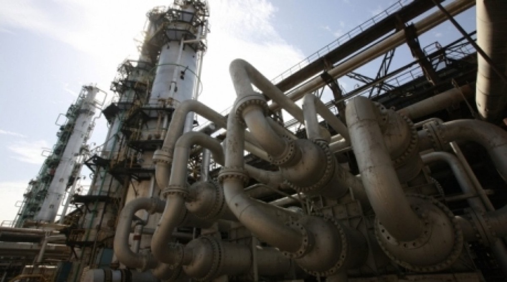 Шымкентский нефтеперерабатывающий завод. Фото с сайта munaigaz.kz