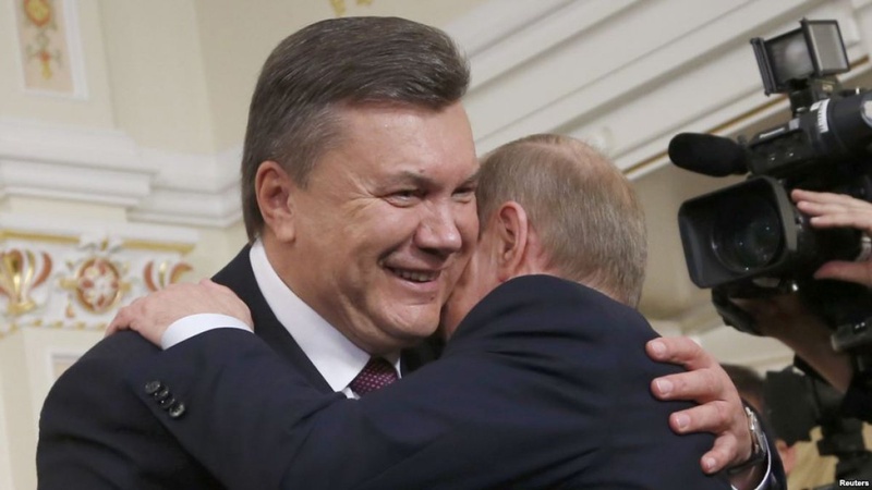 Виктор Янукович во время визита в Россию. Фото  REUTERS
