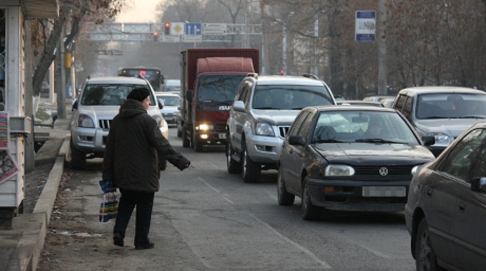 На улицах Алматы. ©Ярослав Радловский