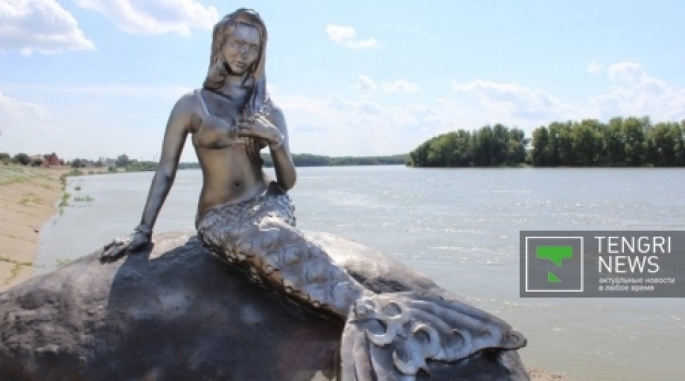 Статуя русалки. Фото ©tengrinews.kz