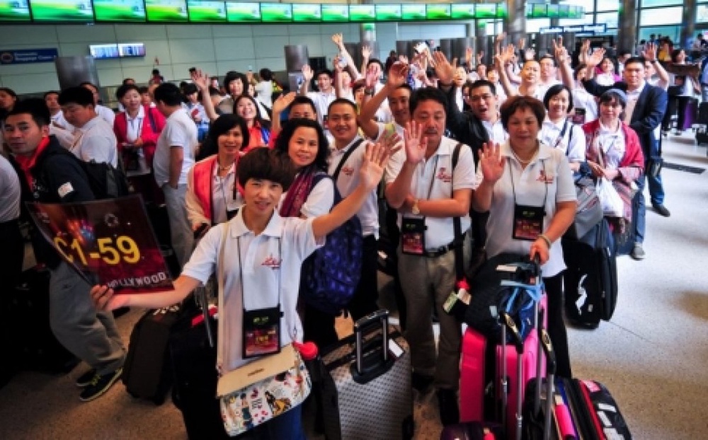 Туристы из Китая в аэропорту Лос-Анджелеса. Фото с сайта scmp.com