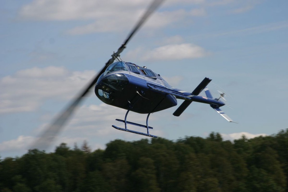 вертолет Bell 206. ©vertolet.ru
