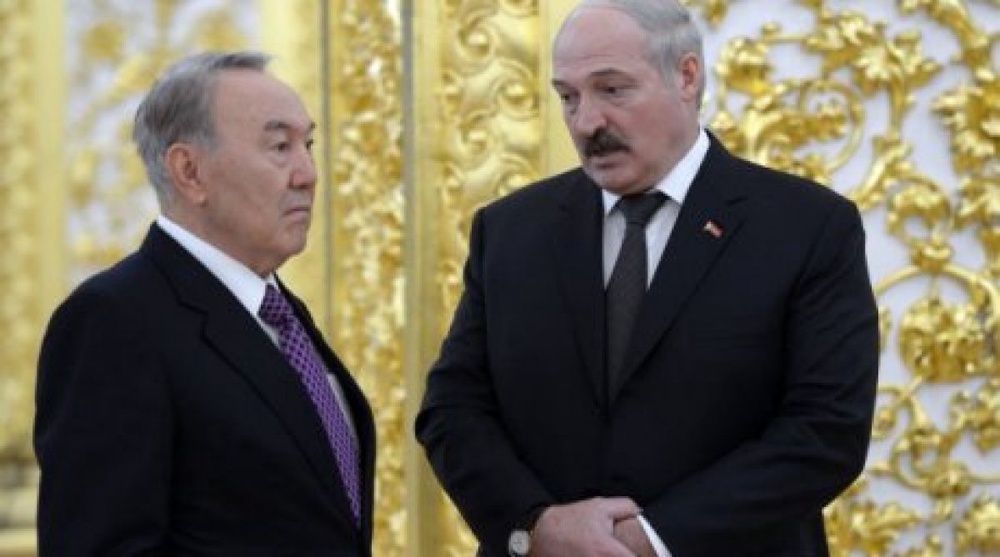 Президенты Казахстана и Беларуси Нурсултан Назарбаев и Александр Лукашенко. Фото ©РИА Новости