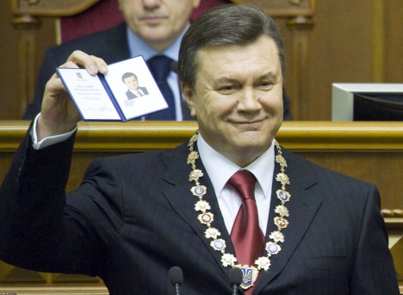 Виктор Янукович во время инаугурации. Фото РИА Новости