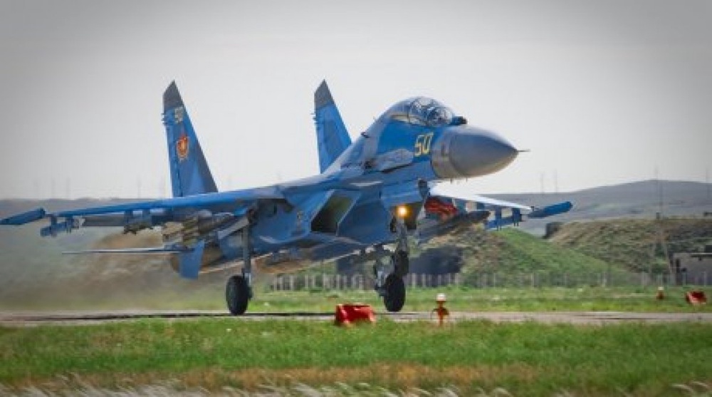 Су-27 (50). Фото © greg-bedenko.com