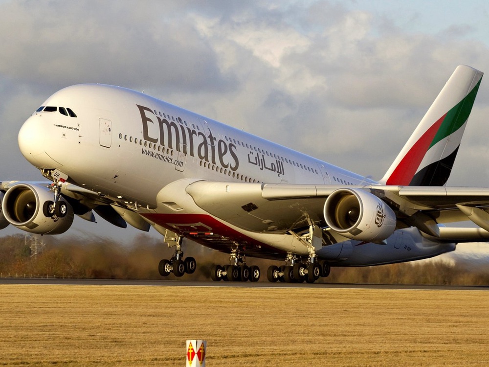 Самолет авиакомпании Emirates Airline. Фото: emiratescontactnumber.com