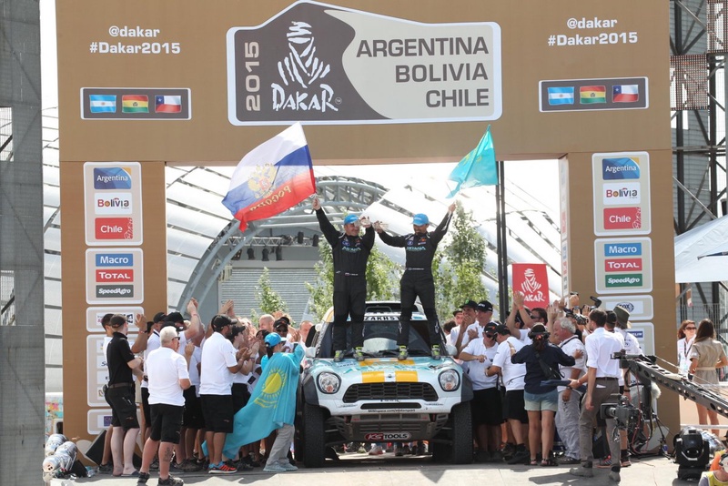 Выдающийся результат на "Дакаре-2015" показал экипаж Mini Айдына Рахимбаева.